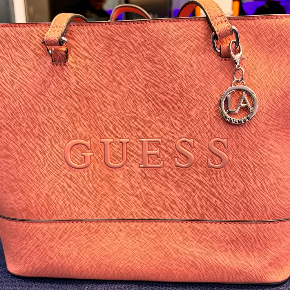 Guess bag -color salmon